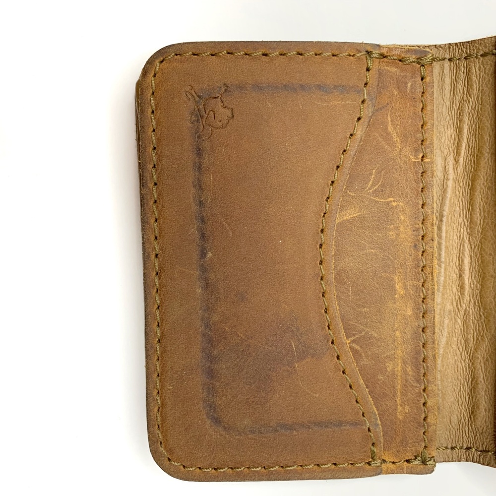 Saddleback Leather Card Holder Minimalist Wallet - Picture 6 of 8